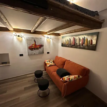 Perle D Arconi Villa *