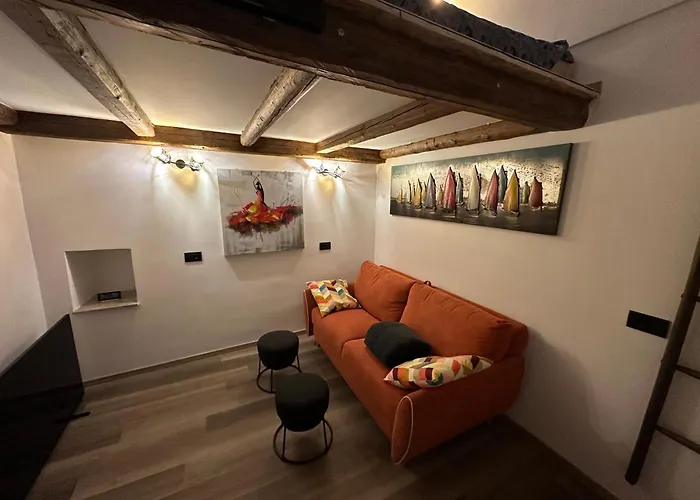 Perle D Arconi Villa *